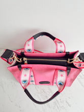 Cargar imagen en el visor de la galería, Lefranco Tote Bag CHICA rosa con cinta ojitos rosa